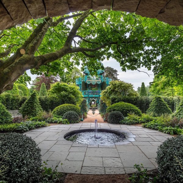 imgi_25_metalmade_Coronation_Garden__9149