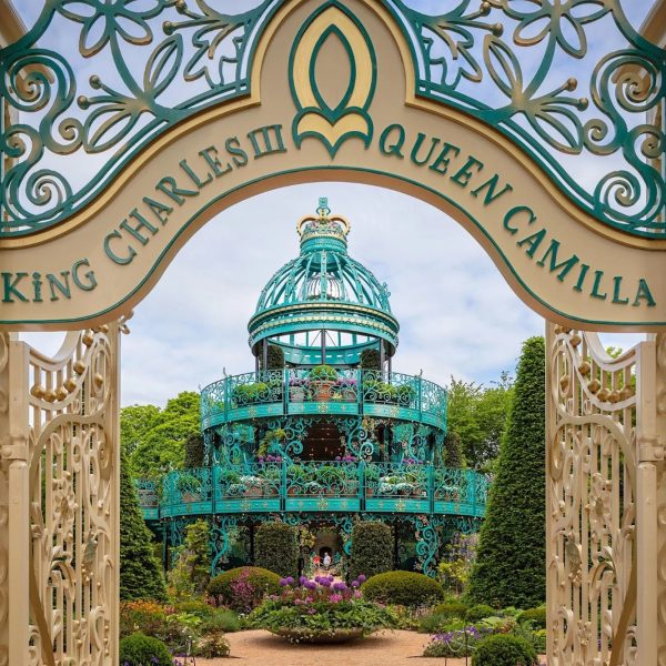 imgi_28_metalmade_Coronation_Garden__9234