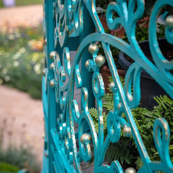 imgi_37_metalmade_Coronation_Garden__9619