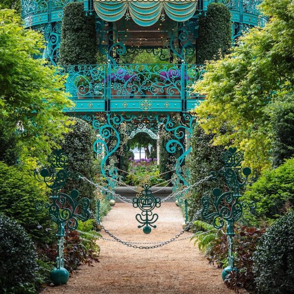 imgi_3_metalmade_Coronation_Garden__9183